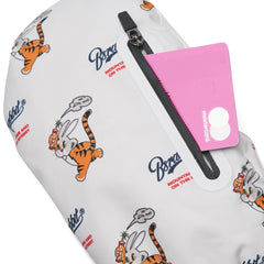 Tiger Rabbit Zipper Pocket Glove White