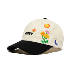 Happy Flower Cap Ivory Black