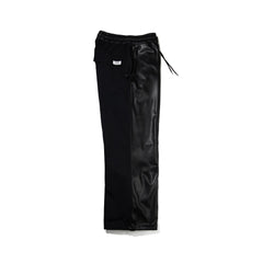 Metal Logo Wappen Ventilation Wide Track Pants Black