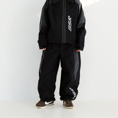 BSR2425FWPT010 model wearing product no color mask