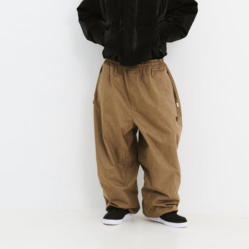 BSR2425FWPT045 model wearing product no color mask