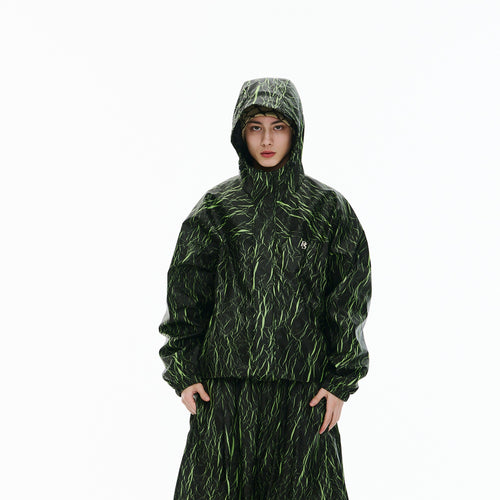 BSR2526FWJK023 model wearing product safe white background