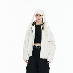 BSR2526FWJK029 model wearing product safe white background
