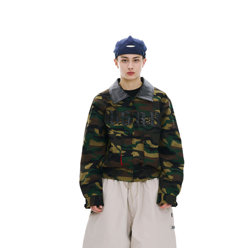 BSR2526FWJK068 model wearing product white background