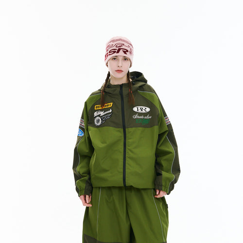 BSR2526FWJK079 model wearing product safe white background