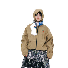 BSR2526FWJK091 model wearing product safe white background
