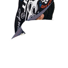 BSR2526FWMF002 model wearing product safe white background