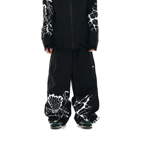 BSR2526FWPT001 model wearing product white background