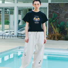 BSR26SSWT006 model wearing product no color mask