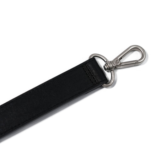 Signature Rivet Vegan Leather Dog Leash Black