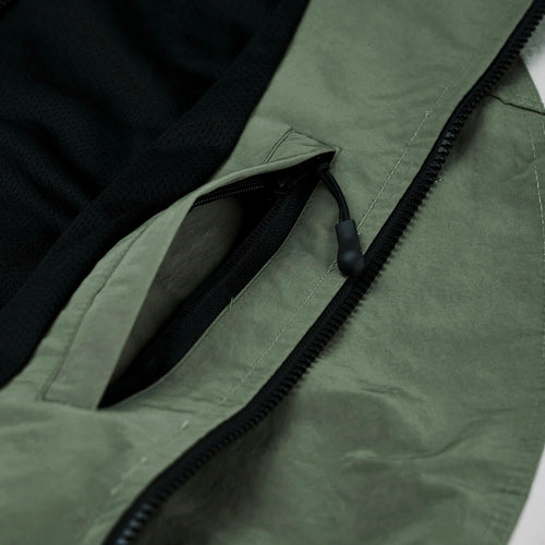 Focus Hooded Jacket Olive
