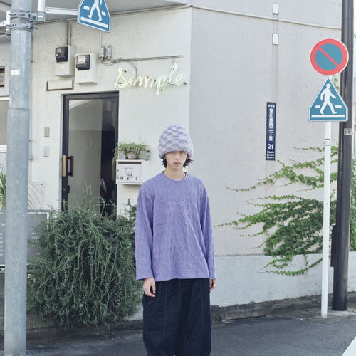 BSR2425FWBD061 model wearing product no color mask
