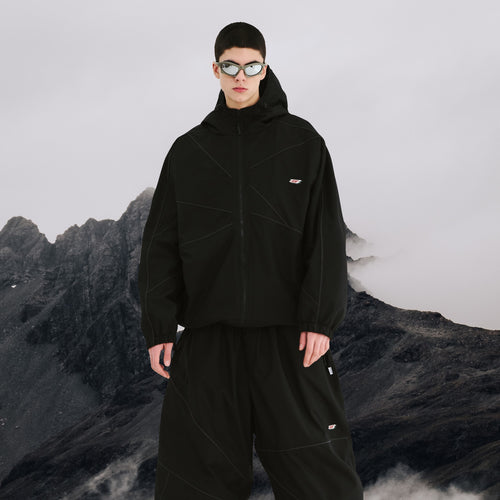 BSR2425FWJK076 model wearing product no color mask