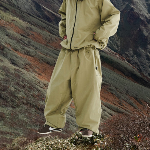 BSR2425FWPT066 model wearing product no color mask