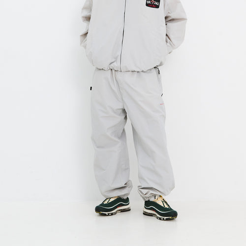 BSR2425FWPT108 model wearing product no color mask