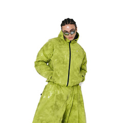 BSR2526FWJK020 model wearing product white background