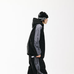 BSR2526FWJK042 model wearing product safe white background