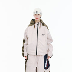 BSR2526FWJK044 model wearing product safe white background