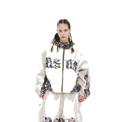 BSR2526FWJK065 model wearing product white background