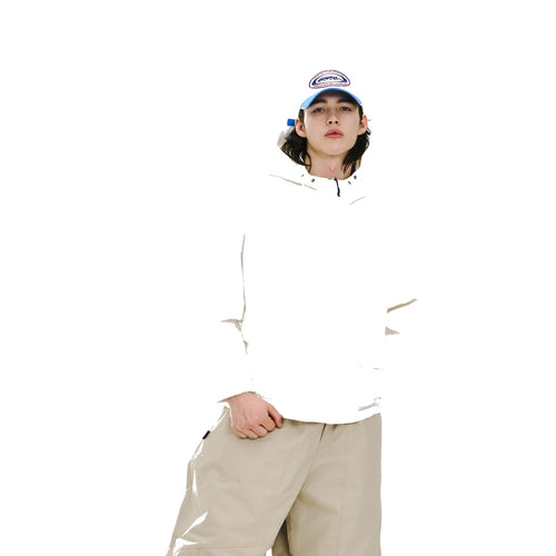 BSR2526FWJK076 model wearing product white background