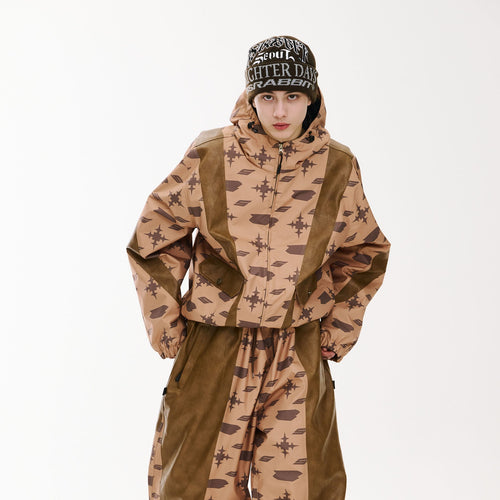 BSR2526FWJK078 model wearing product safe white background