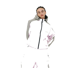 BSR2526FWJK096 model wearing product safe white background