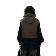 BSR2526FWJK132 model wearing product safe white background
