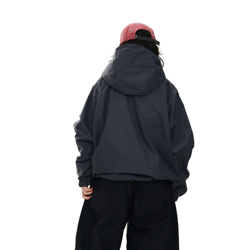 BSR2526FWJK138 model wearing product safe white background