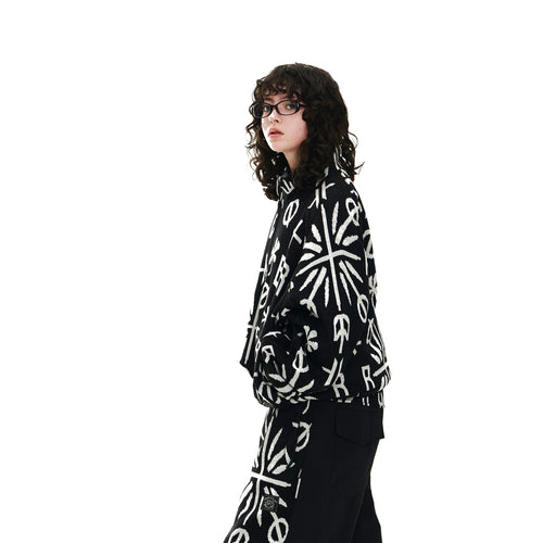 BSR2526FWJK142 model wearing product white background