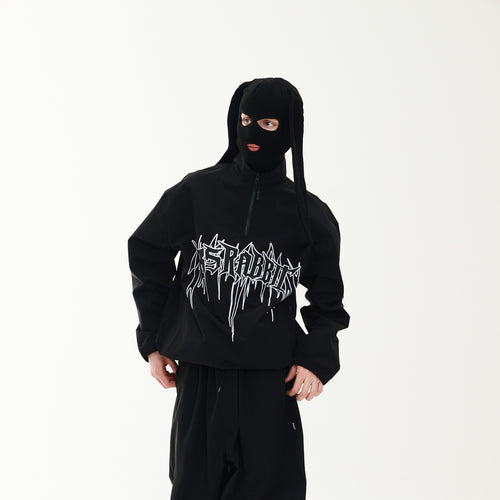 BSR2526FWJK144 model wearing product safe white background