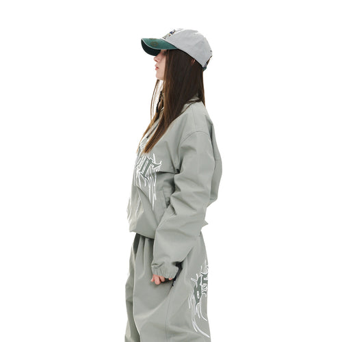BSR2526FWJK145 model wearing product white background
