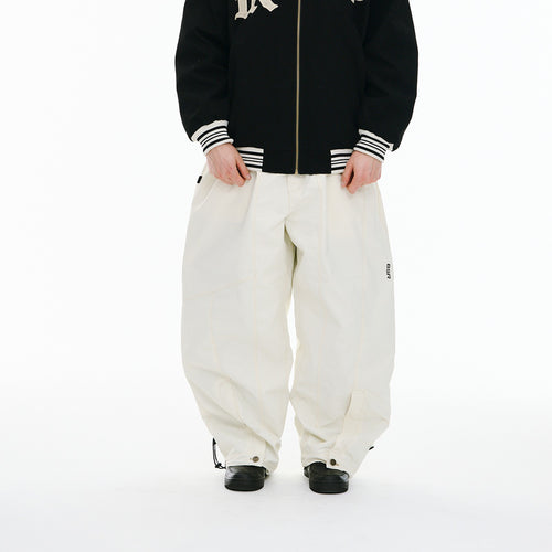 BSR2526FWPT032 model wearing product safe white background