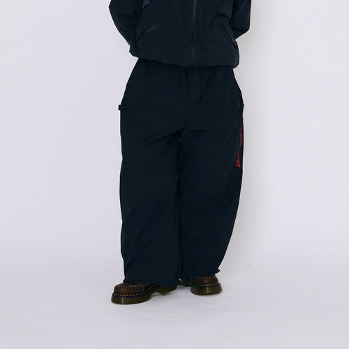 BSR2526FWPT073 model wearing product no color mask