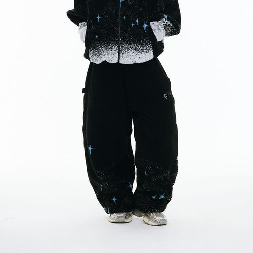BSR2526FWPT082 model wearing product safe white background