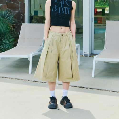 BSR26SSPT026 outdoor model wearing product safe rebuild