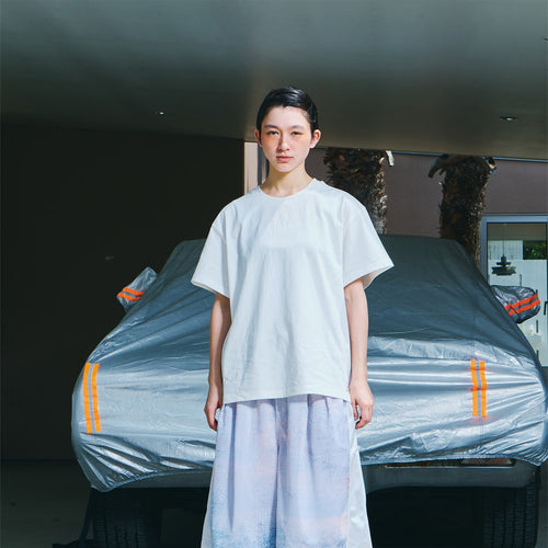 BSR26SSTS029 outdoor model wearing product safe rebuild
